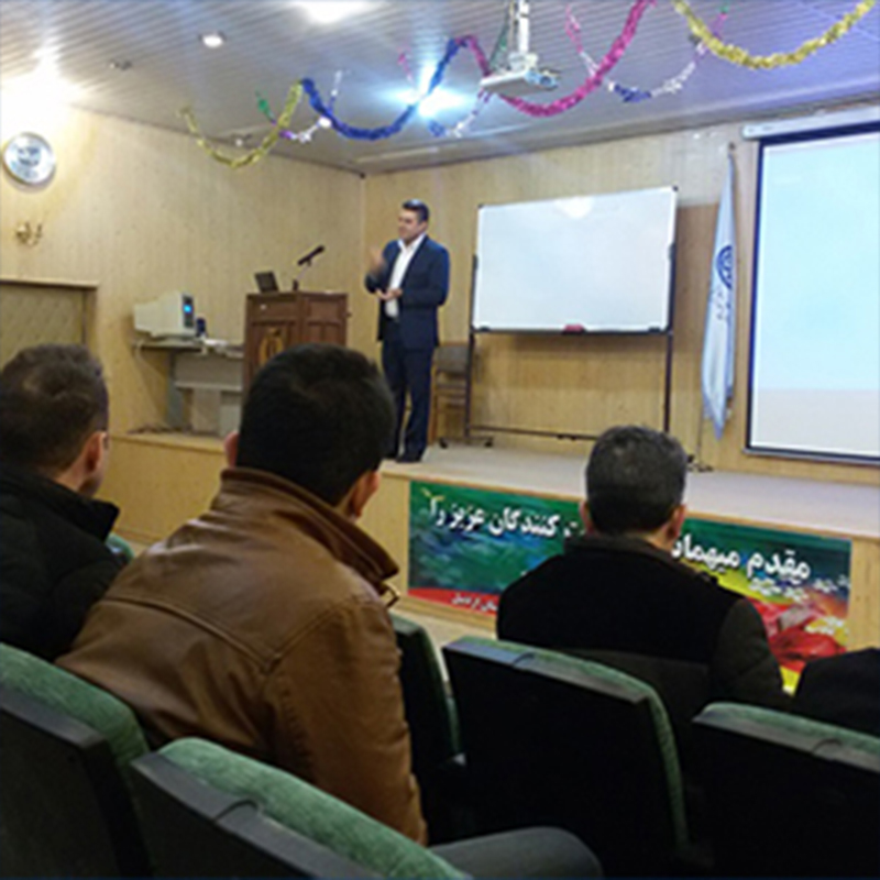 الدورة التعلیمیة للصُنّاع الحاذقین للمنشآت في أردیبل